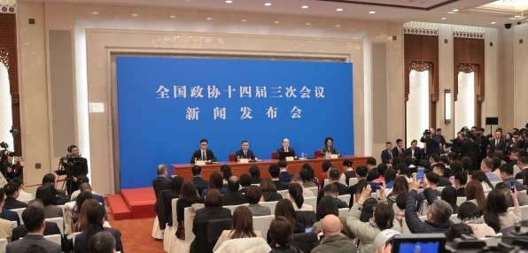 官方持續釋信號 民營經濟料成兩會熱點