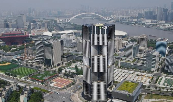 上海浦東新區將打造十大硬核產業集群