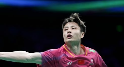 石宇奇首奪羽毛球亞錦賽男單冠軍